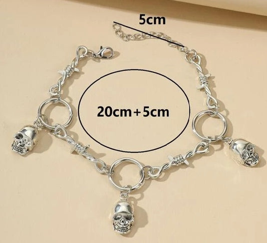 Bracelet Têtes de mort avec boucles
