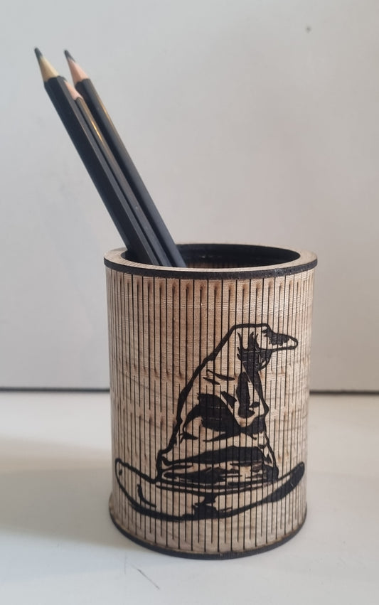 Pot à crayons en bois