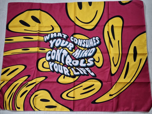 Tapisserie "What consumes your mind controls your life"