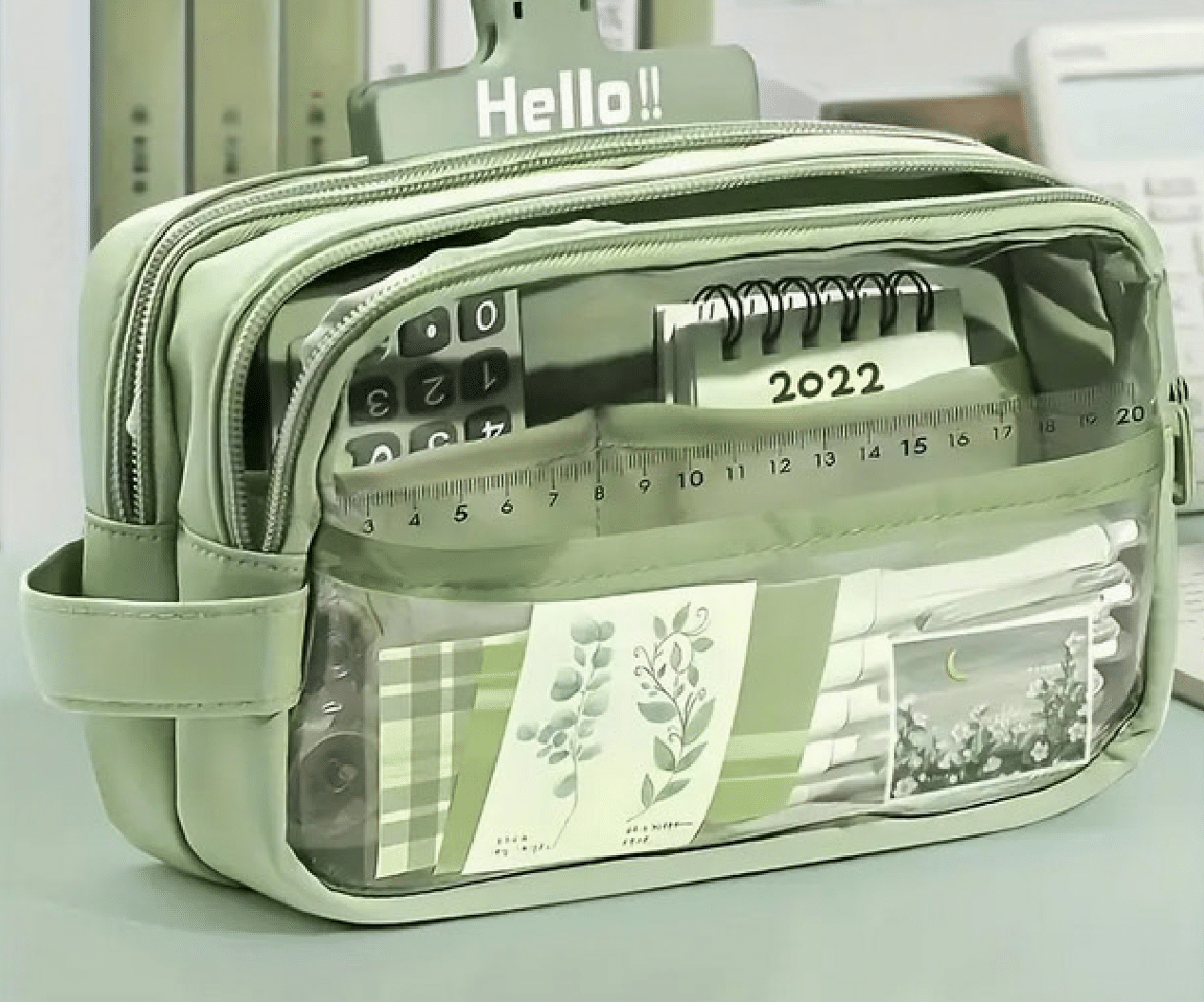 Trousse semi-transparente