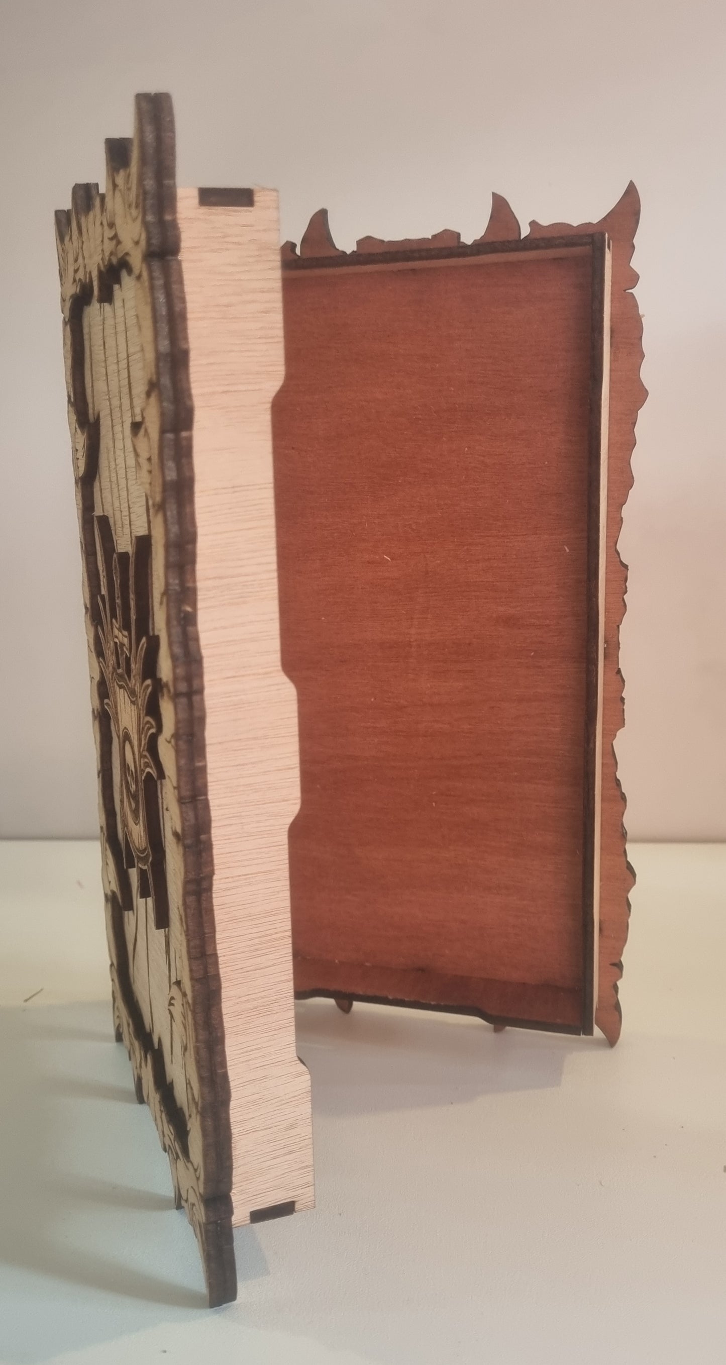 Boite de rangement ornement griffes
