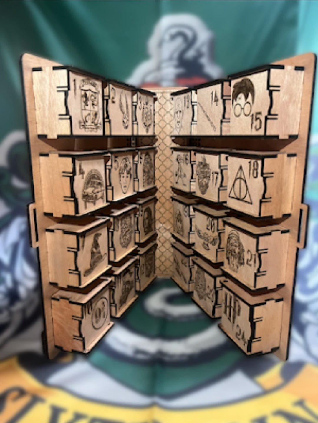 Calendrier de l'avent en bois "Livre Harry Potter"