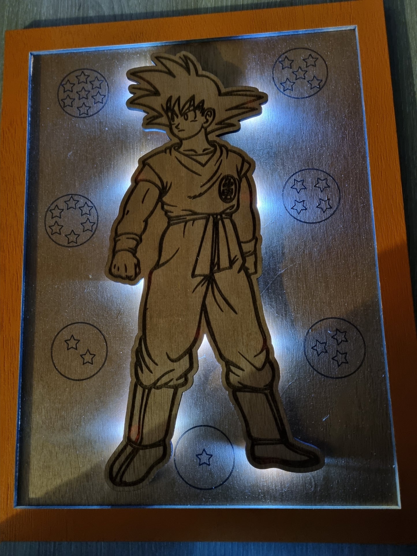 Tableau lumineux en bois "Dragon Ball"